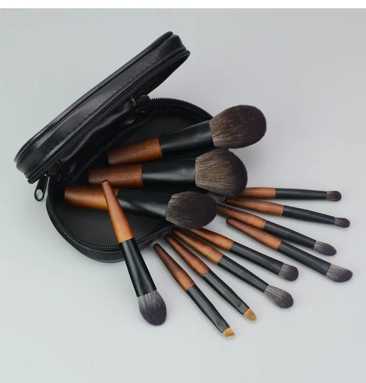 Portable 12 Piece Mini Wool Cosmetic Brush Set Short Shot Eye Shadow Brush Concealer Travel Package pinceaux de